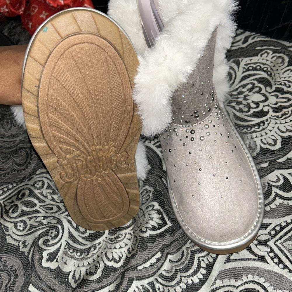 Justice boots